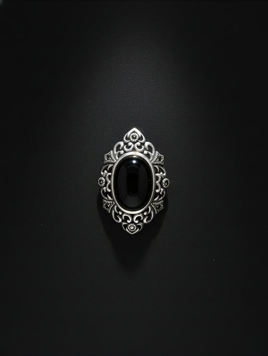 Blackcourt Medallion Brooch