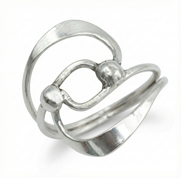 Elegancia Silver Ring