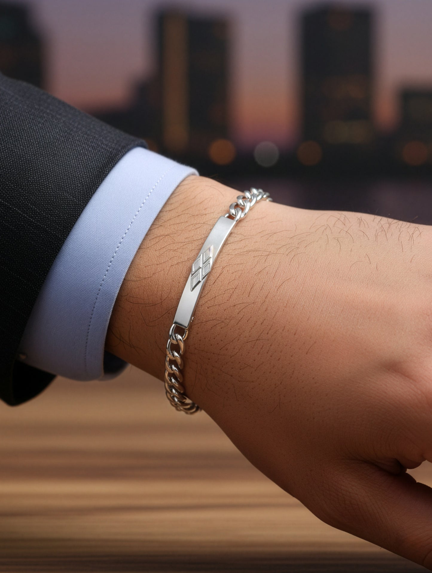 Caldor Signature Bar Bracelet