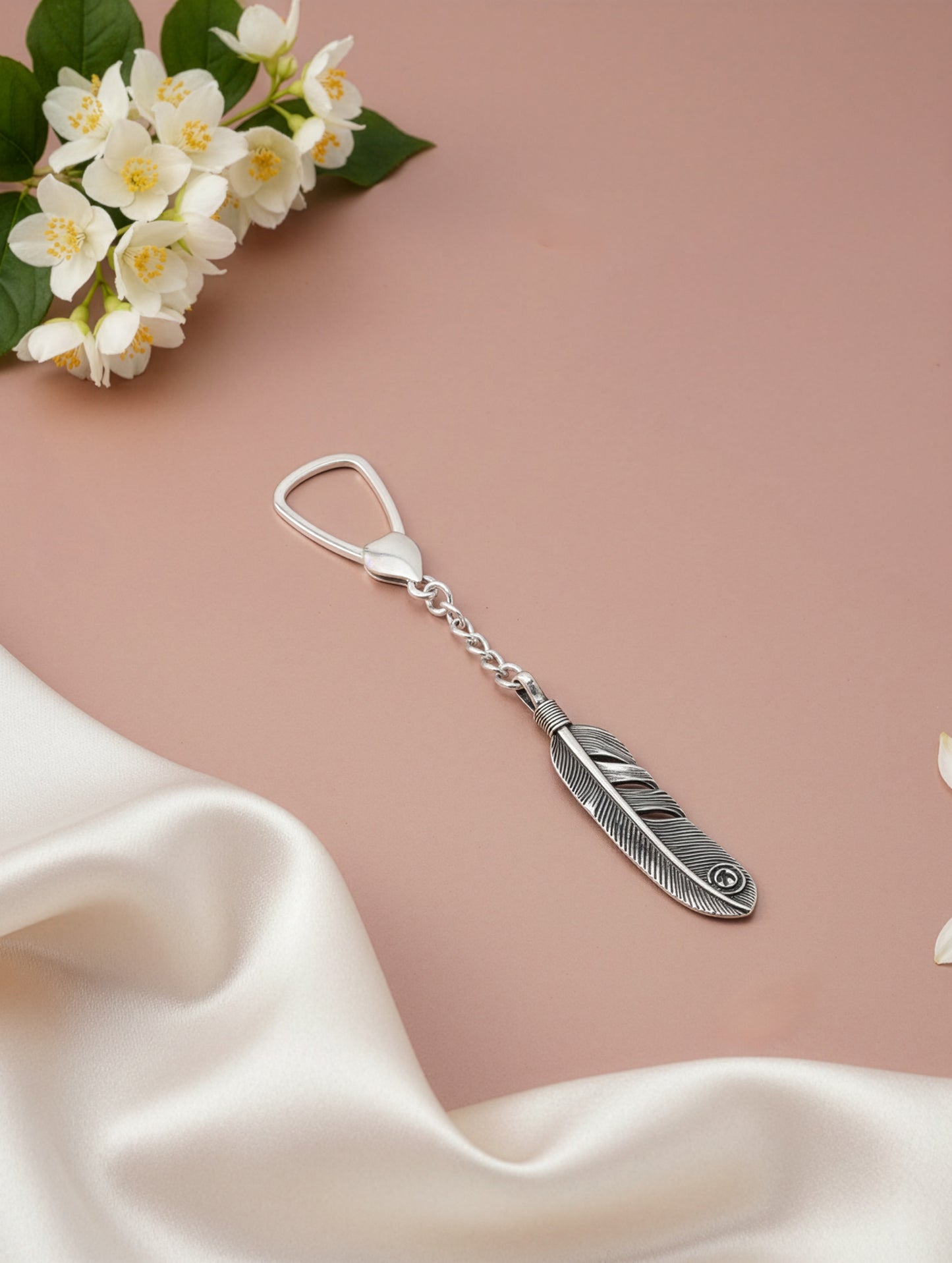 Plume Élan Keychain