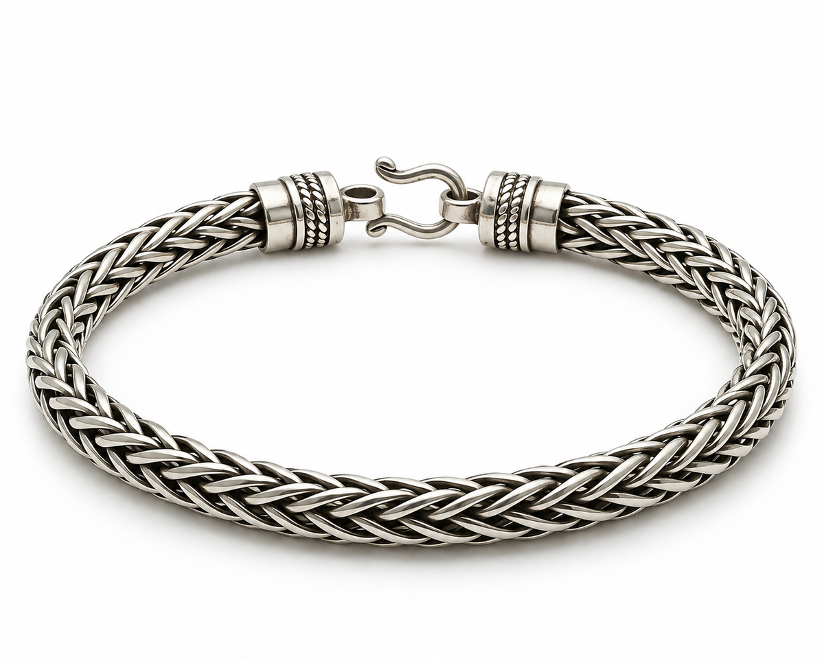 Choti Heirloom Slim Bracelet
