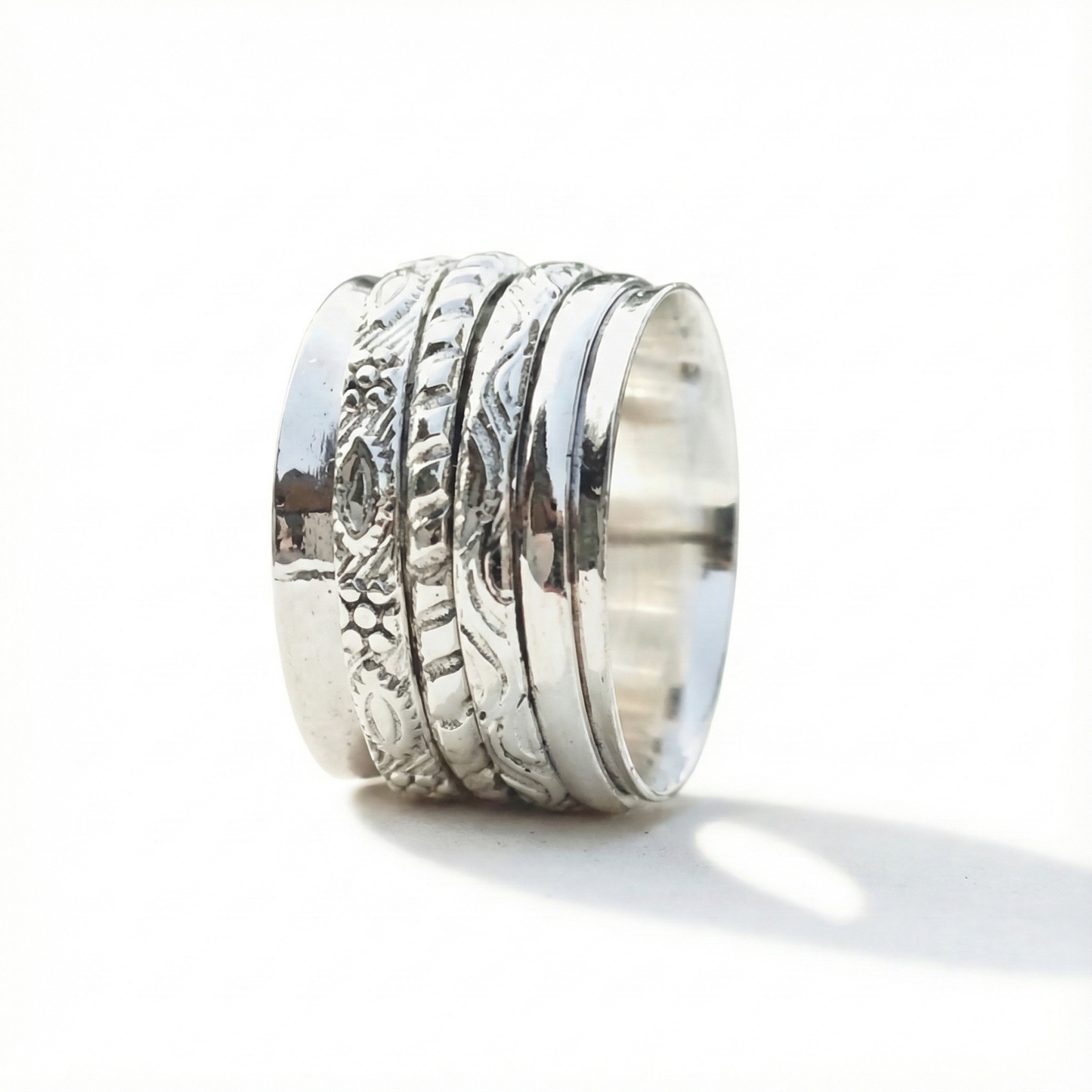 Elaris Textured Grace Ring