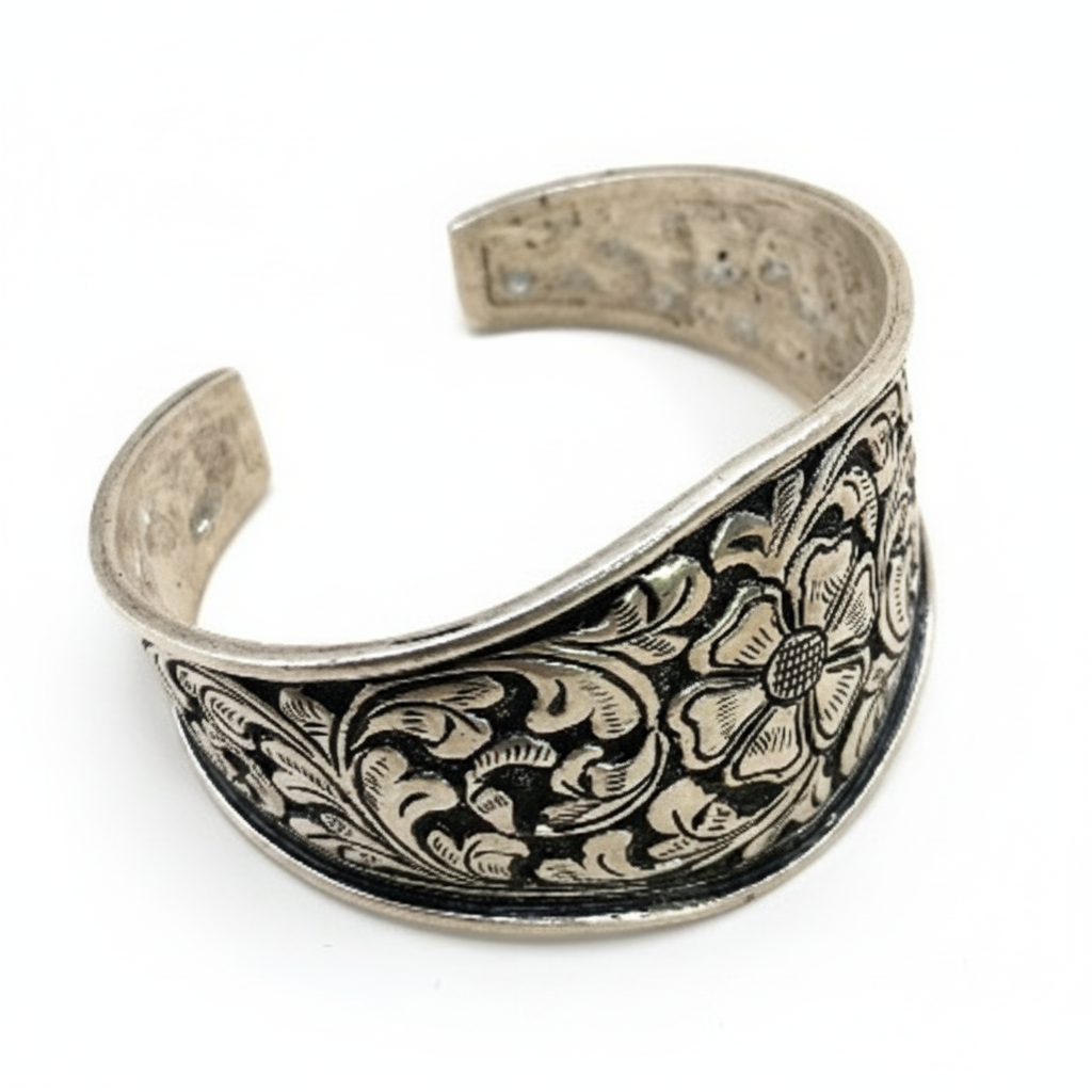 Regal Petal Oxidised Silver Cuff