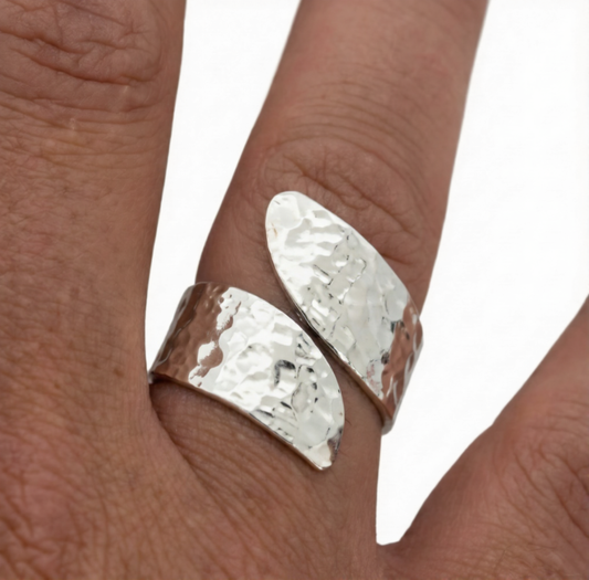 Envuelto Silver Ring